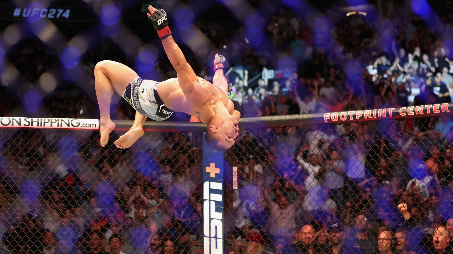 推出近一年，万余个“骑手友好社区”在全国落地.